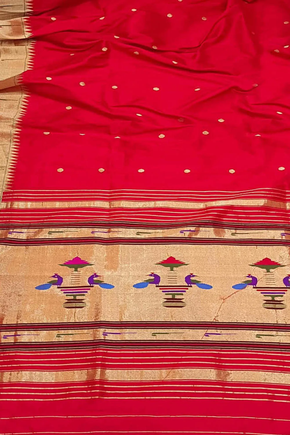 Exquisite Red Handloom Paithani Pure Silk Peacock Design Dupatta: Timeless Elegance