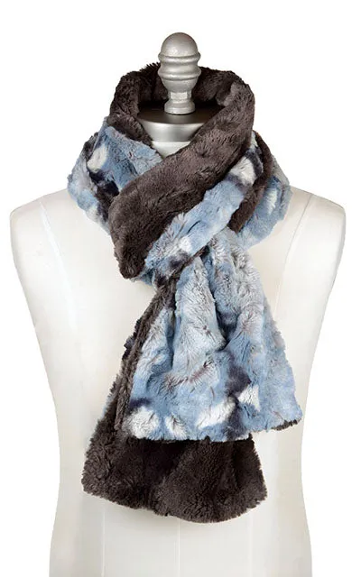 Men's Two-Tone Classic Scarf in Cascade Faux Furs