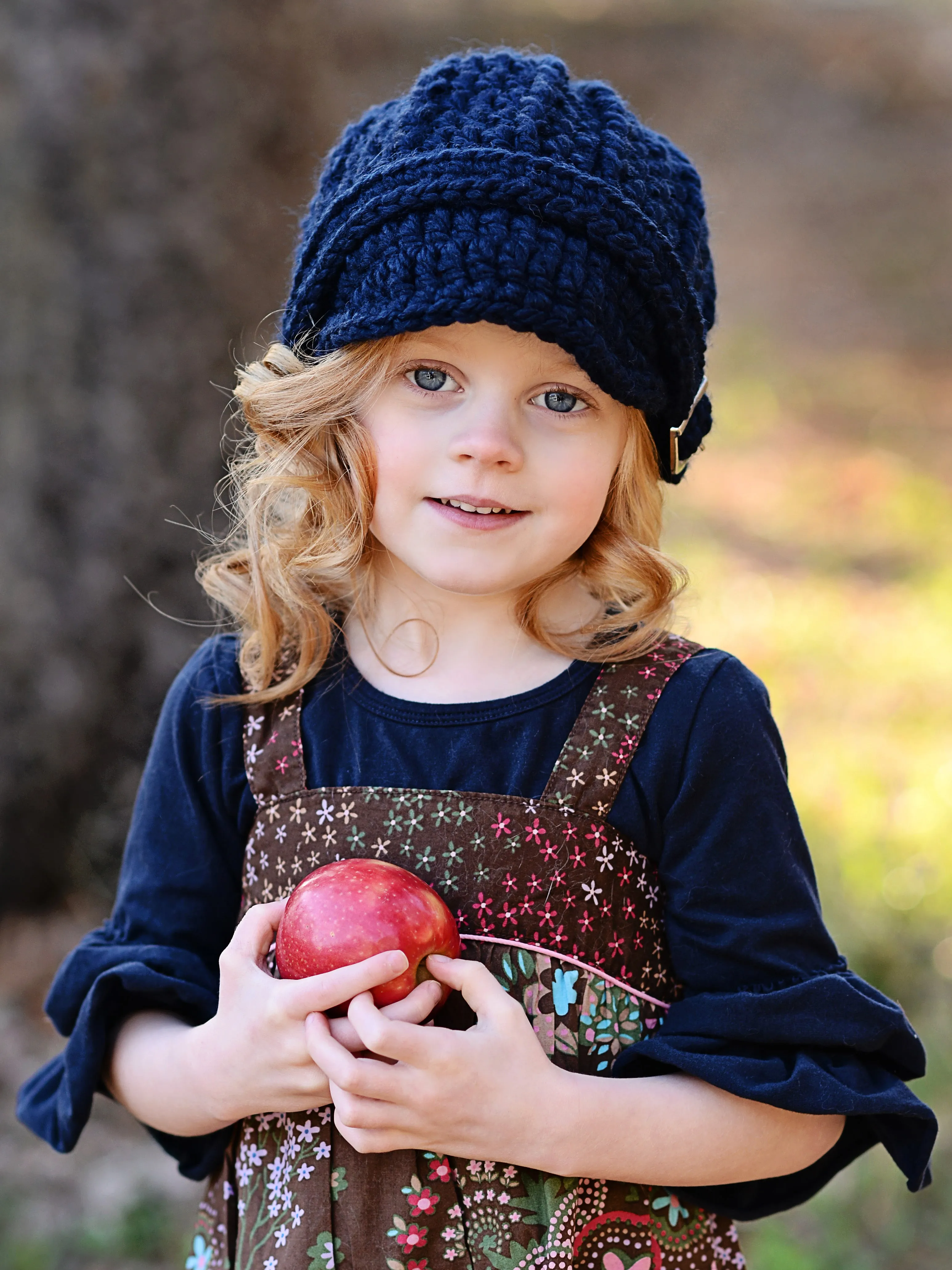 Navy blue buckle beanie winter hat