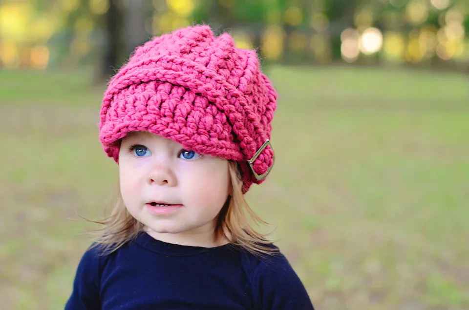 Raspberry pink buckle beanie winter hat