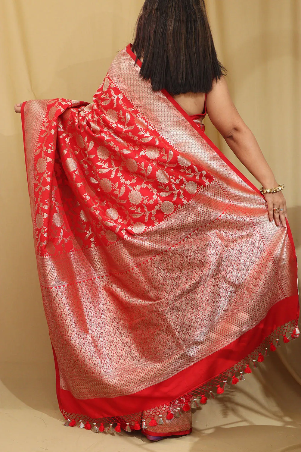 Stunning Red Banarasi Silk Saree - Elegant and Timeless