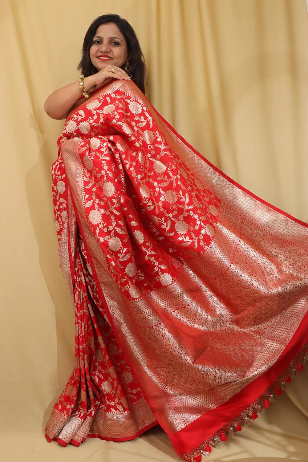 Stunning Red Banarasi Silk Saree - Elegant and Timeless